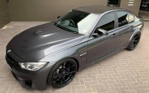 BMW M3 Sedan by RACE! 2019 года